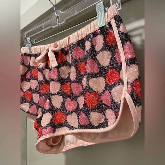 Victoria's Secret Red & Pink Sequin Heart Print Dolphin-Hem Sleep Shorts - XS - Picture 2 of 14